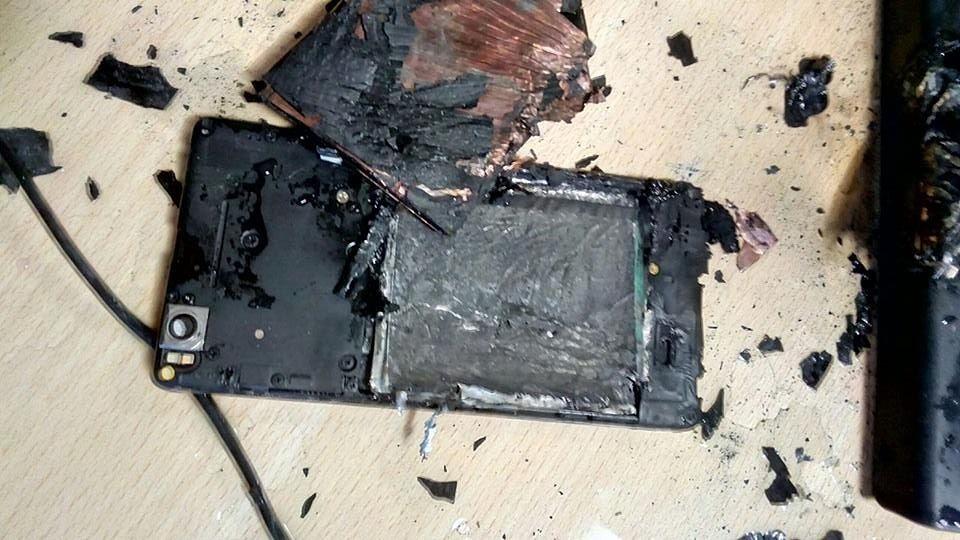 Xiaomi Mi4i esploso