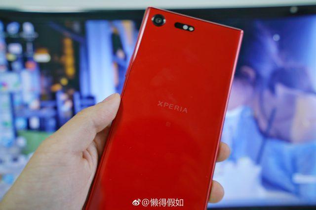 Sony Xperia XZ Premium rosso