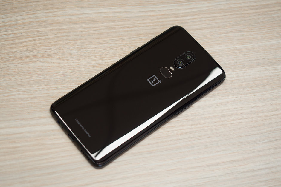 OnePlus smartphone 5G