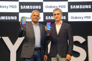Samsung Galaxy M10 e Galaxy M20