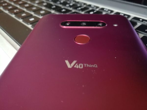 LG V40 ThinQ recensione