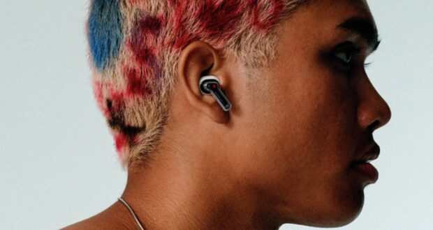 Nothing ear (1)