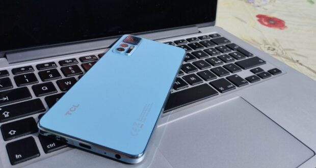 Recensione TCL 30+