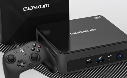 Geekom MiniAir 11 e GameSir G7