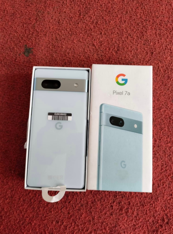 Google Pixel 7a colorazione Sky (3)