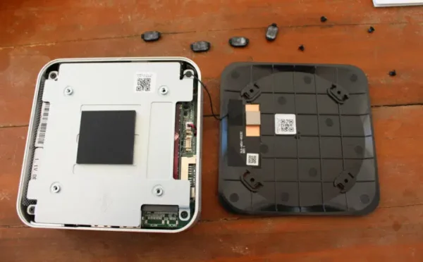 GEEKOM-A7-teardown-720x446