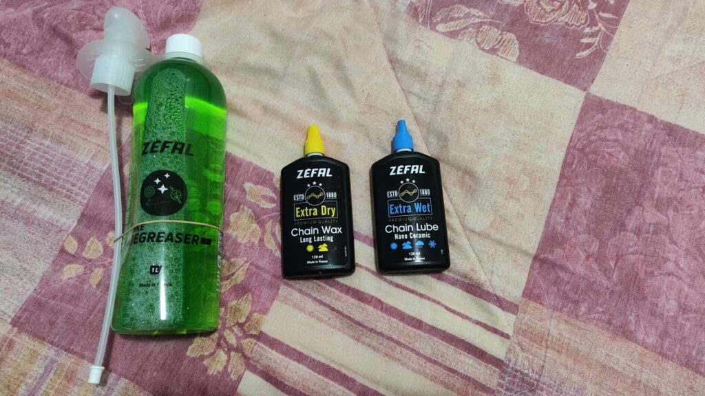 Test dei lubrificanti a base di cera Zéfal Extra Dry Lube e Extra Wet Lube