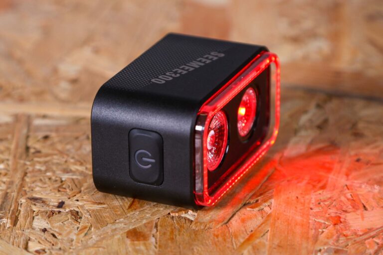 2023-magicshine-seemee-300-smart-tail-light-power-button-2801049554